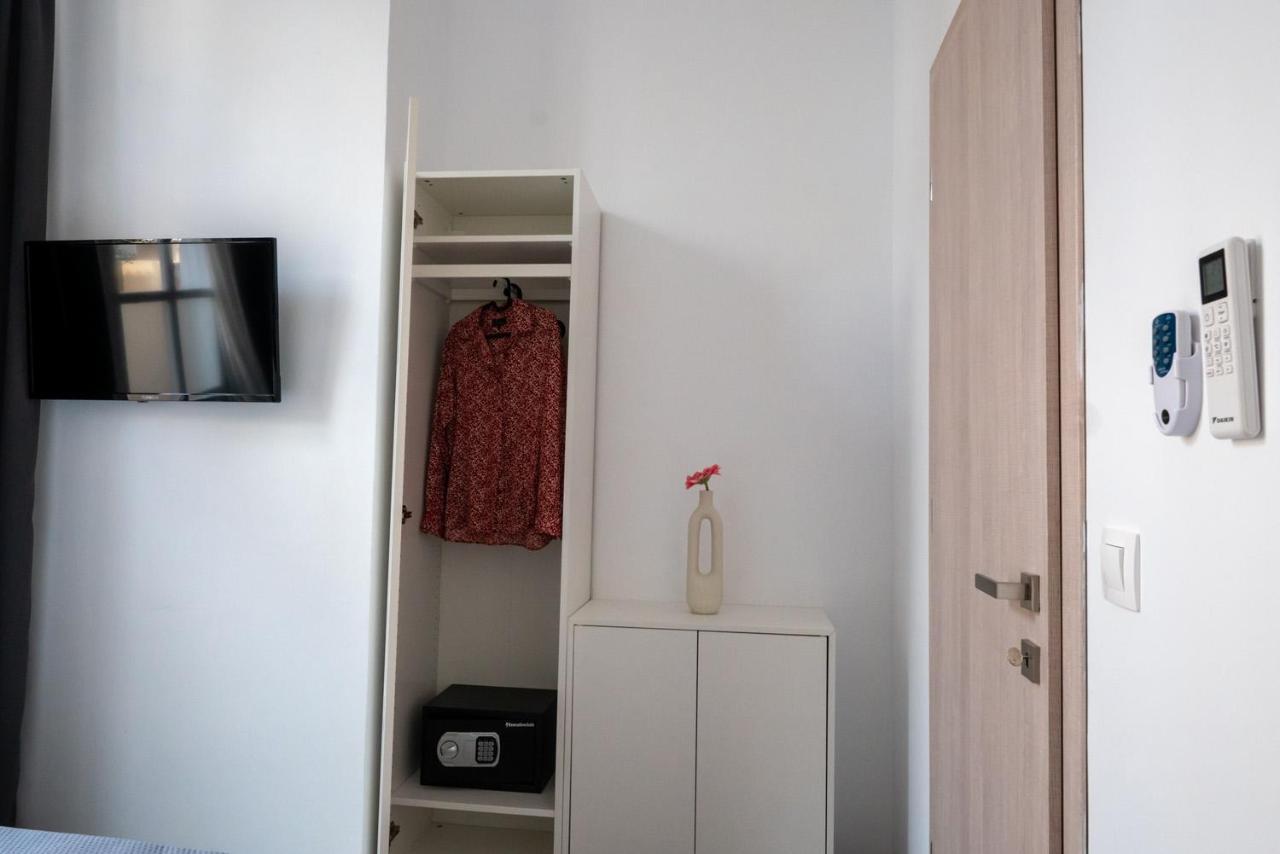 Central Suites Aegina 1 Esterno foto